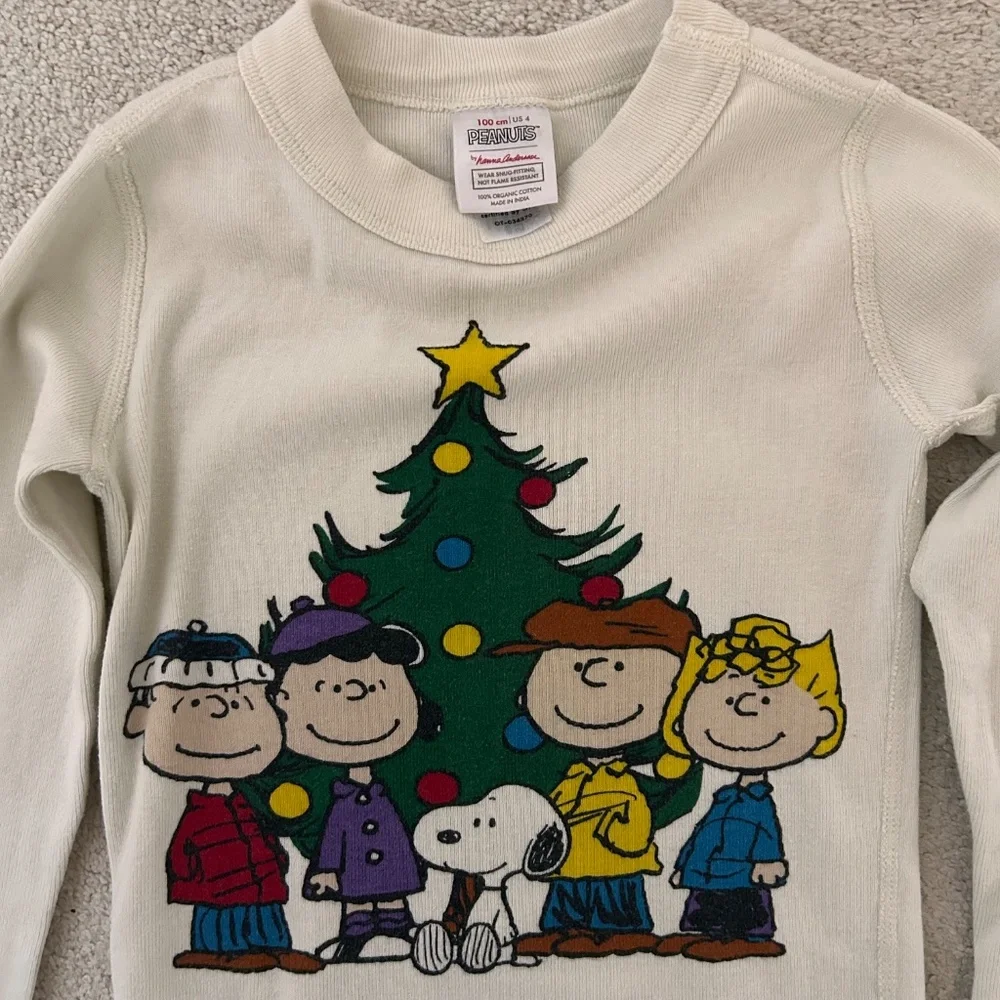 Hanna Andersson Peanuts Xmas PJs size 100 / 4 - Picture 2 of 4